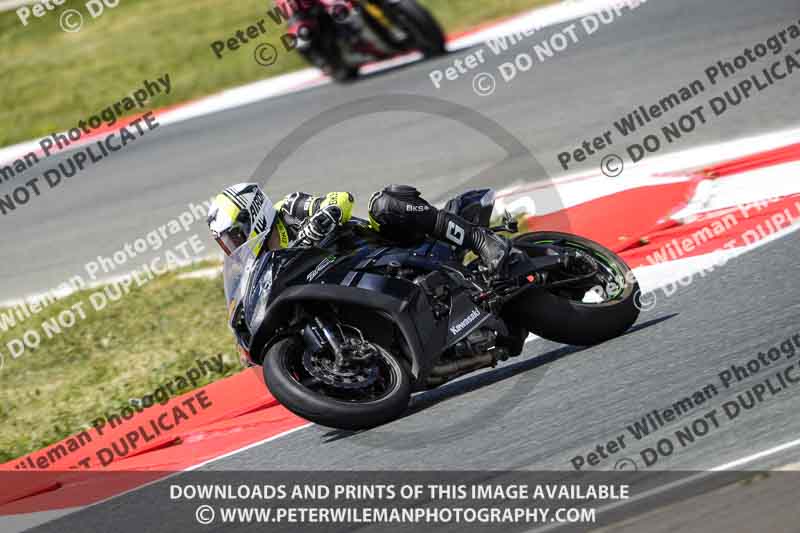 cadwell no limits trackday;cadwell park;cadwell park photographs;cadwell trackday photographs;enduro digital images;event digital images;eventdigitalimages;navarra;no limits trackdays;peter wileman photography;racing digital images;trackday digital images;trackday photos